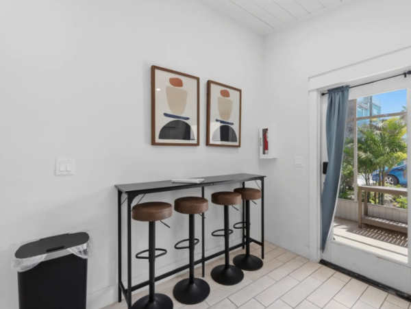Premier Vacation Rental Near Gulf Beaches - 4-Bedroom Home in Bradenton Beach